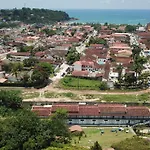 Cristama Residence Inn